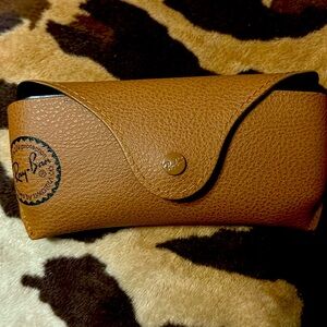 Beautiful sunglasses 🕶️